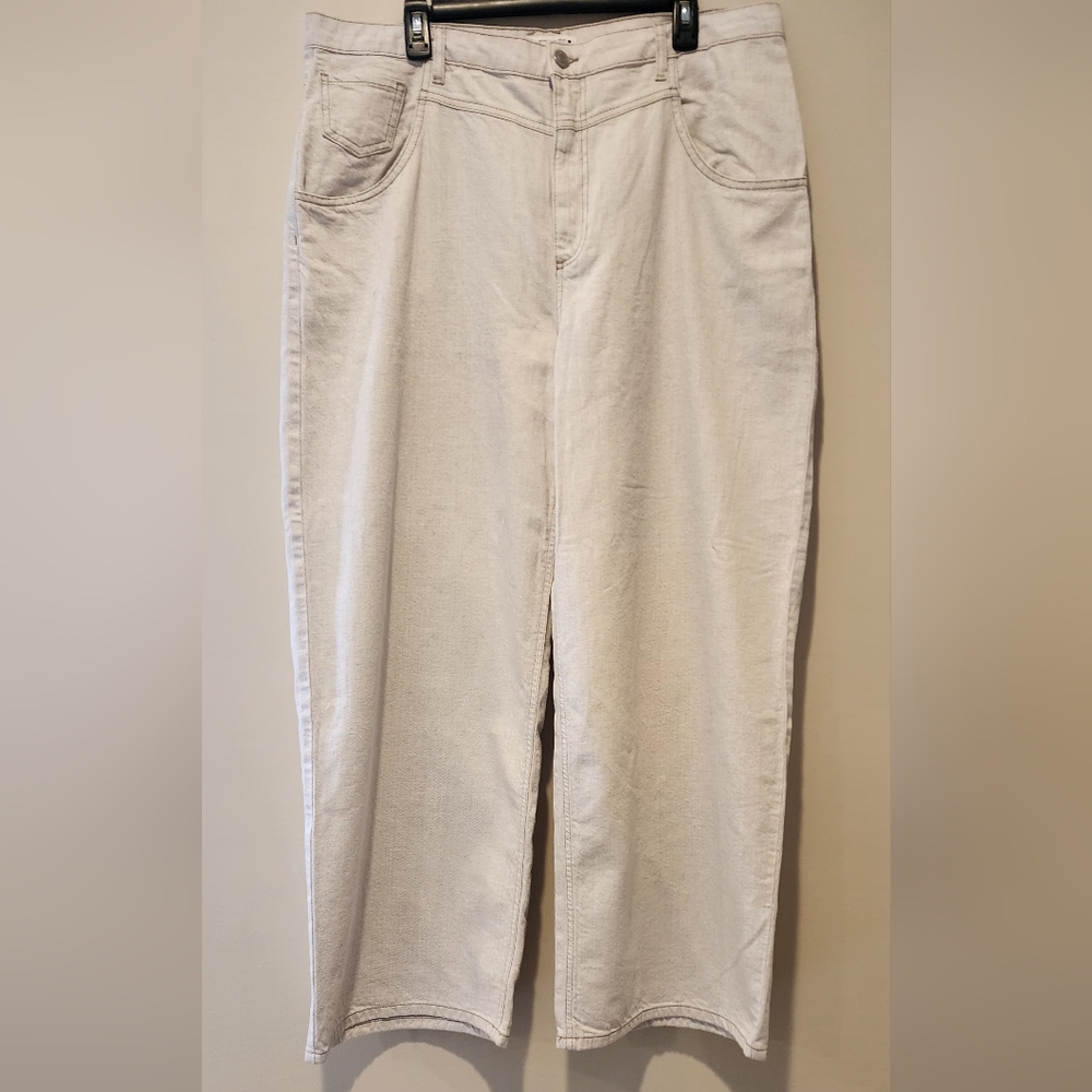 NWOT Zara Cream Denim Pants